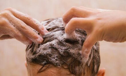 Ranking szamponów na porost włosów 2024
