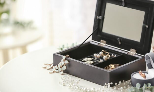 Ranking kuferków na biżuterię 2026